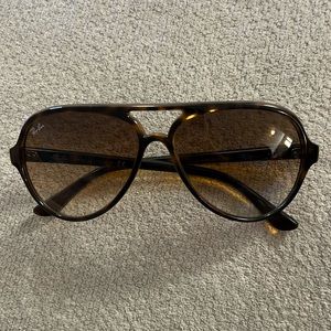 COPY - Rayban RB4125 CAT5000